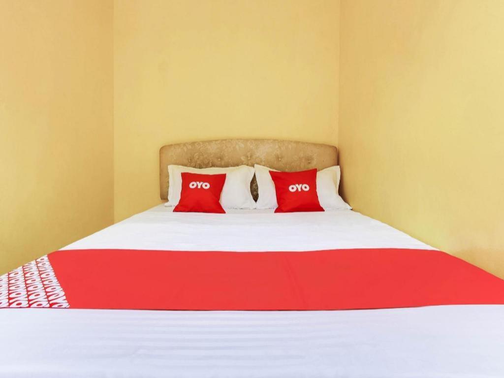 Oyo 89406 Lucky Budget Hotel Nilai Exteriér fotografie